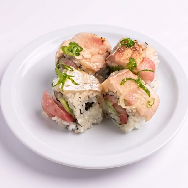 Hama Saba Roll.